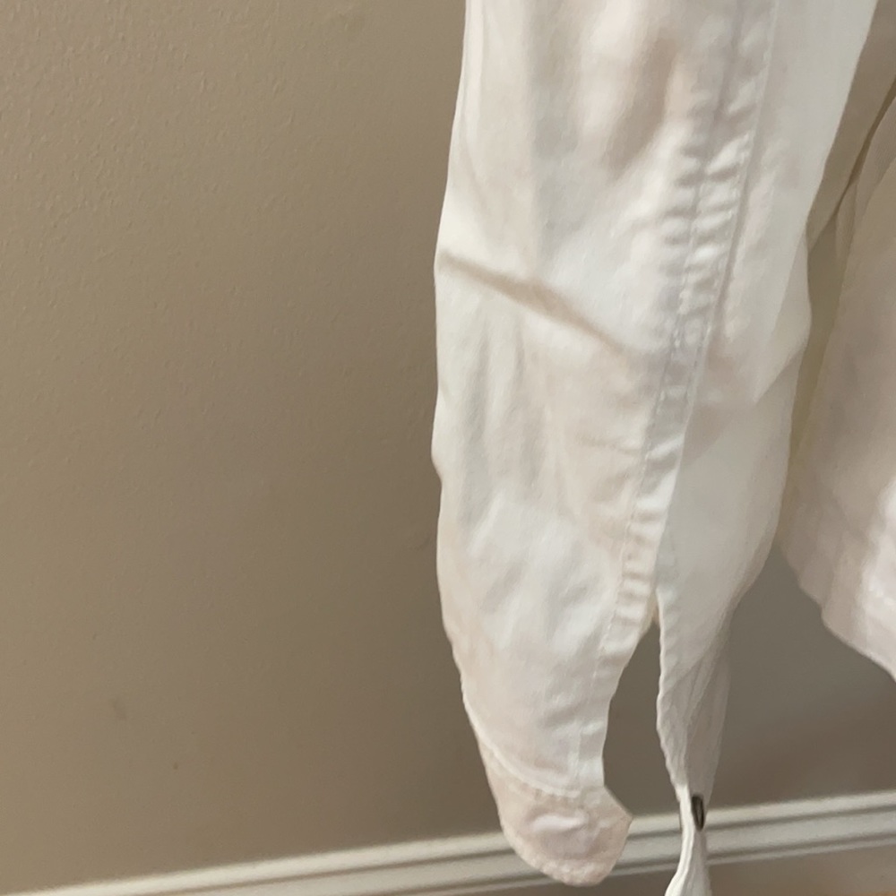 Gorgeous Must Have Bcbg Jacket !! - image 4